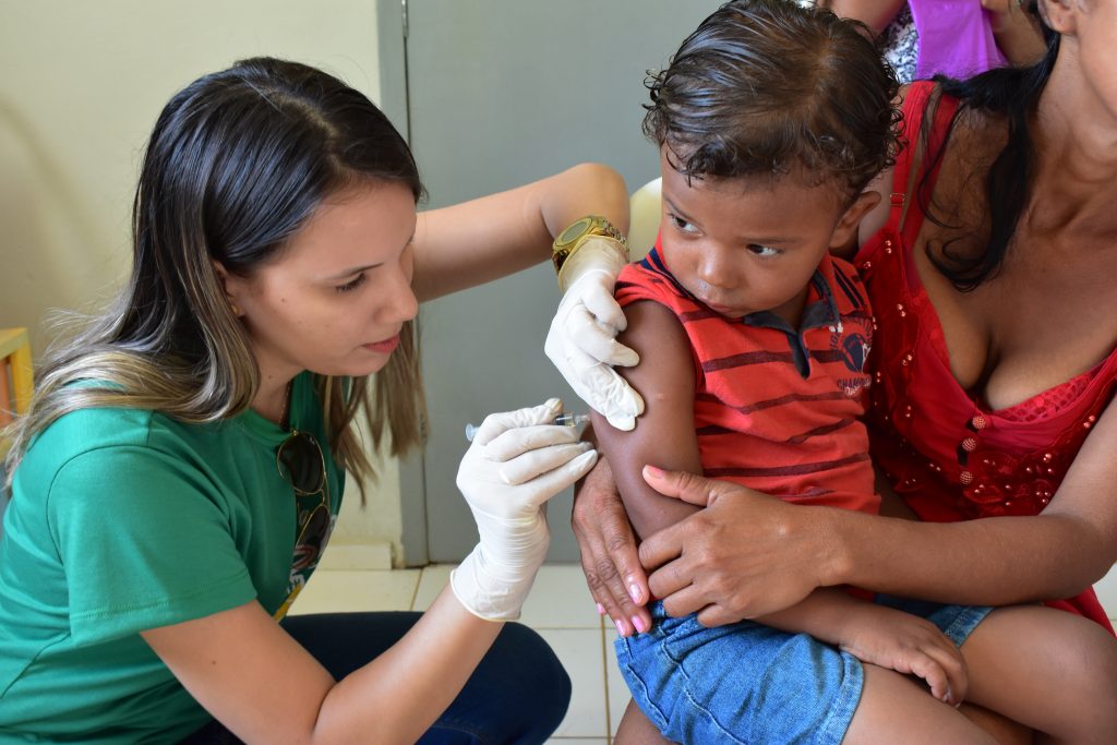 Pessoas com até 50 anos devem tomar vacina contra Sarampo; A vacina já está disponível em Picos