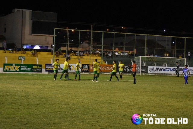 Laudo técnico é aprovado e Estádio Helvídio Nunes de Barros está liberado para receber jogos