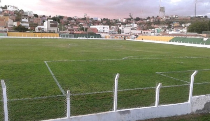 Estádios de Oeirense, Picos e Cori-Sabbá passam por vistoria antes de entrega de laudos para Série B