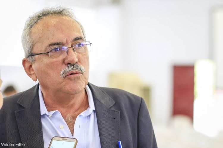 Deputado Átila Lira diz que não esperava expulsão: “autoritária”