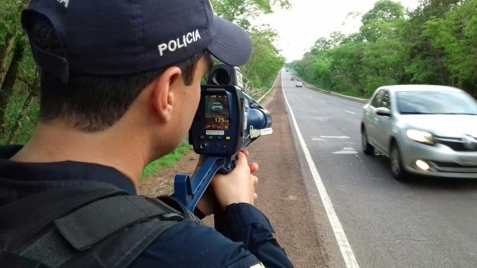 Radares estão suspensos nas rodovias brasileiras