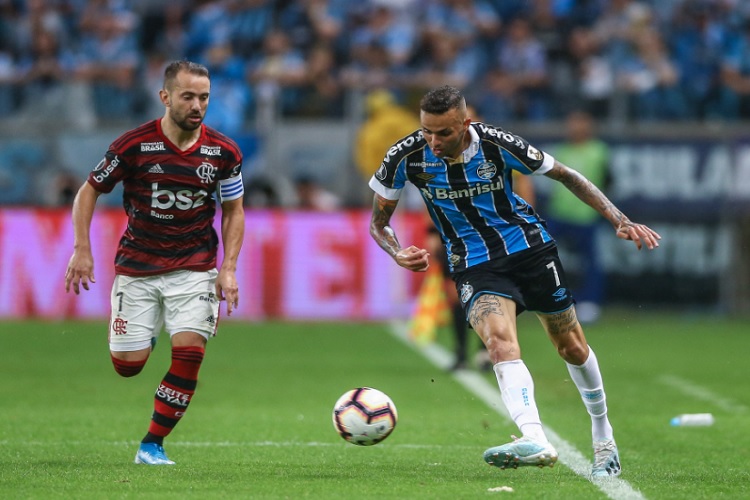 Grêmio e Flamengo empatam em jogo de ida da semifinal da Libertadores