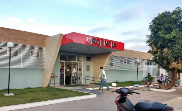 Hospital de Picos abre seleção para bolsista de Medicina