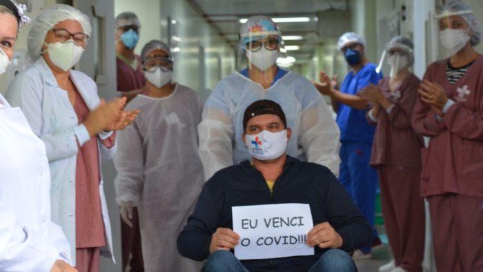 Brasil assume primeiro lugar em número de recuperados de Covid-19 no mundo
