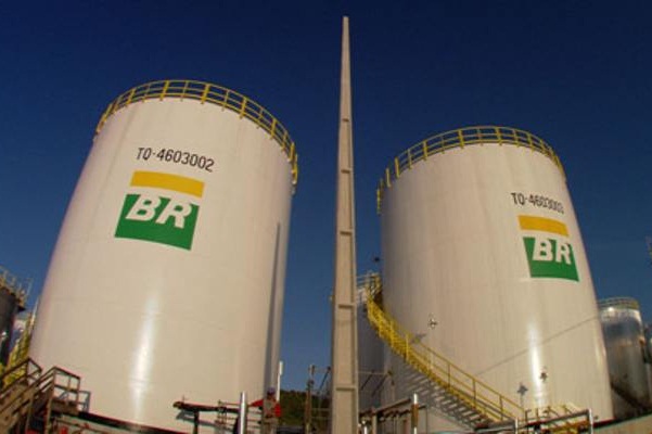 Petrobras exporta 1,11 milhão de toneladas de óleo combustível, novo recorde