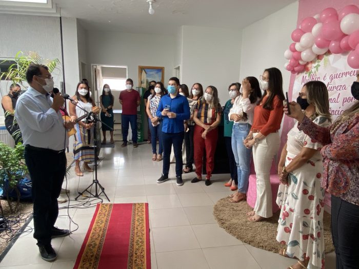 Câmara Municipal de Picos realiza homenagens no dia internacional da mulher