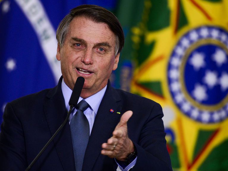 Bolsonaro diz que povo brasileiro não quer Lula como candidato