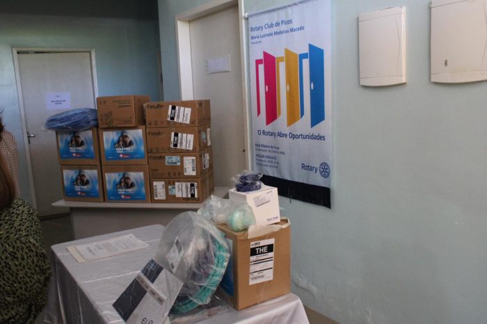 Rotary Club faz doação de 10 capacetes Elmo para o Hospital de Picos