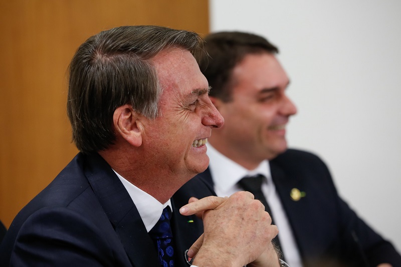 Bolsonaro e o filho se filiam ao PL nesta terça, no Piauí Wellington aguarda definição