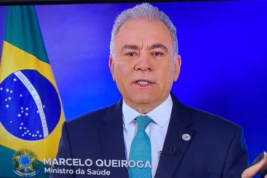 Ministro Queiroga anuncia fim do estado de emergência sanitária da covid-19 no Brasil