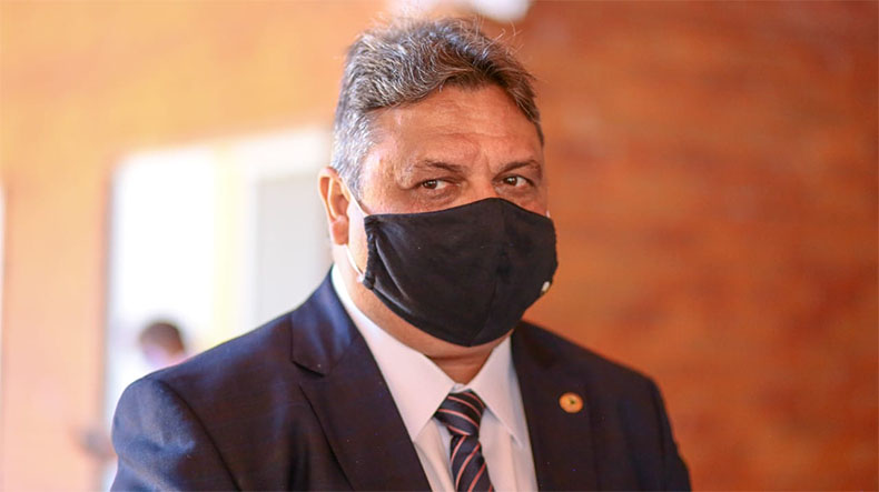 Júlio Arcoverde diz que Rafael Fonteles pega “carona” com Lula