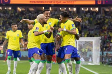 Brasil goleou a Coreia do Sul e enfrentará a Croácia na sexta-feira