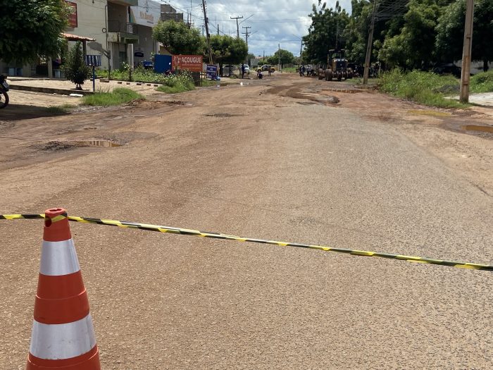 Avenida da Ipueiras precisa de drenagem, diz técnicos do DER