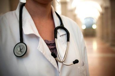 Governo lança edital com 5,9 mil vagas para o Mais Médicos