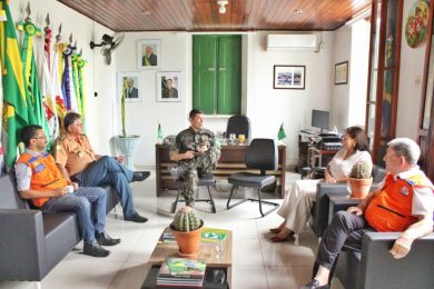 Defesa Civil e Exército discutem atuação conjunta no período de seca no Piauí