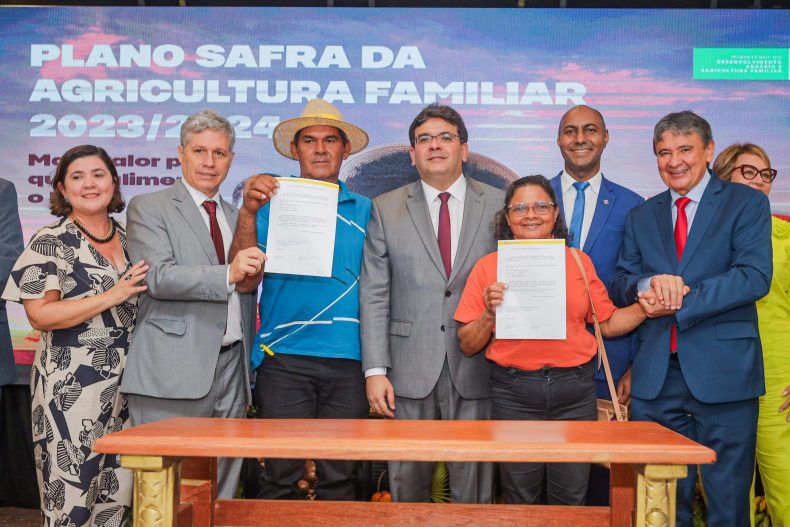 Ministro participa de lançamento do Plano Safra; Piauí pode receber cerca de R$ 1 bilhão