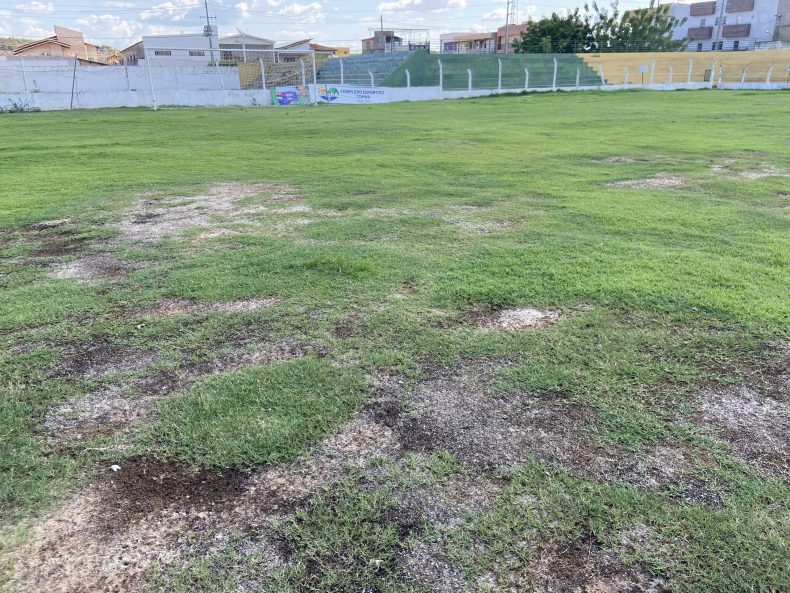 Federação fará inspeção no Estádio de Picos e condições do gramado pode prejudicar jogos da SEP