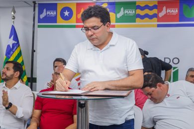 Em Valença, Rafael autoriza R$ 6 milhões em obras