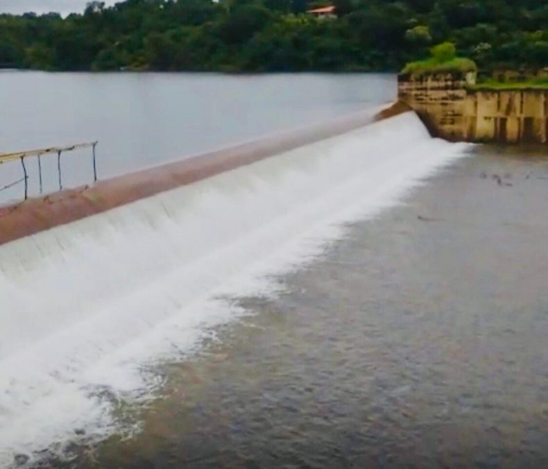 No Piauí, 12 barragens e açudes atingem capacidade máxima e ‘sangram’