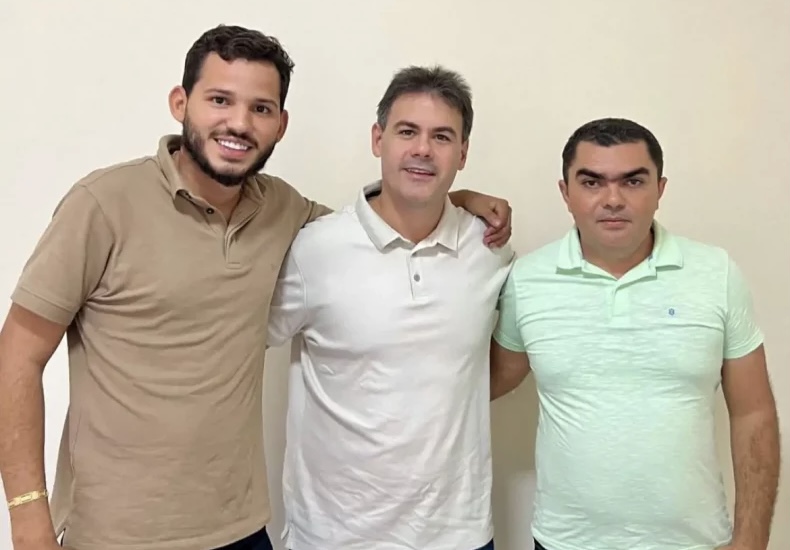 Vereador Vinícius oficializa apoio a pré-candidatura de João Guilherme a prefeito de Santana do Piauí