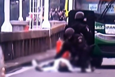 Sequestrador de ônibus no Rio é morto por atiradores de elite