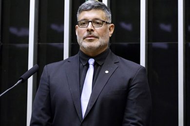 PSL expulsa deputado federal Alexandre Frota (SP)