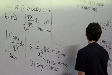 Uespi oferta 15 vagas para Mestrado em Matemática