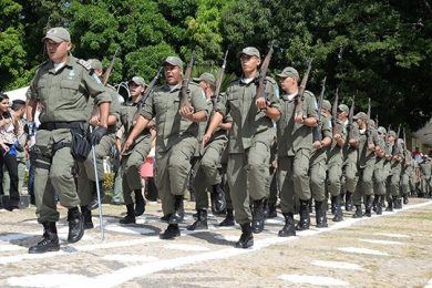 PM trará policiais da reserva para fazer guarda patrimonial no Estado