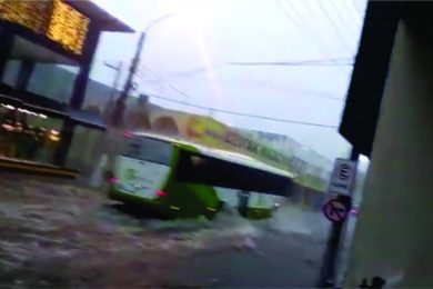 Floriano teve em três horas 70% do volume de chuva esperado para dezembro