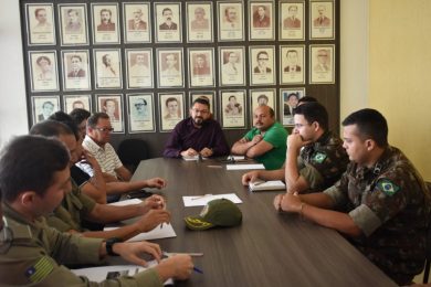 Picos faz reunião e monta força-tarefa para minimizar efeitos das chuvas