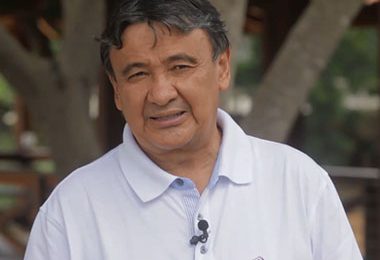 Governador pede apoio a prefeitos para controlar entrada de ônibus clandestinos no Piauí