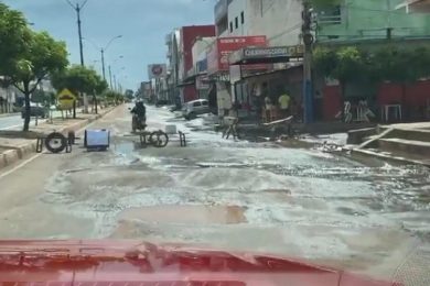 Ciro Nogueira usa atraso em obra federal para criticar Prefeito de Picos