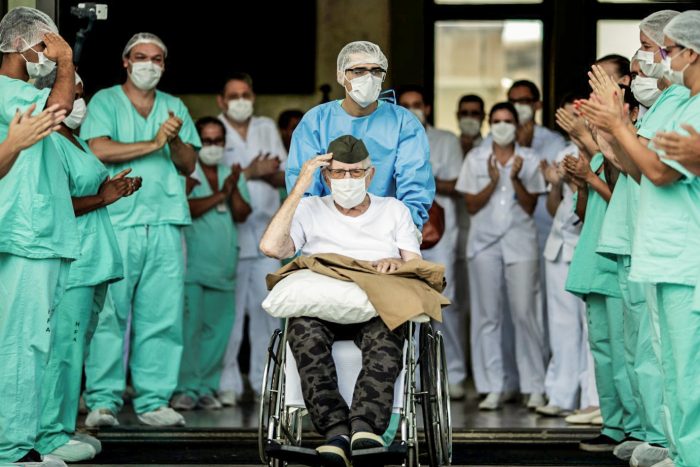 55% das pessoas com coronavírus no Brasil estão recuperadas