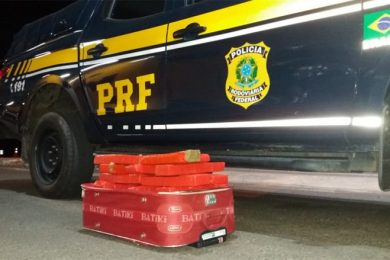 Passageiro que vinha pra Picos é flagrado transportando 14 quilos de droga em ônibus