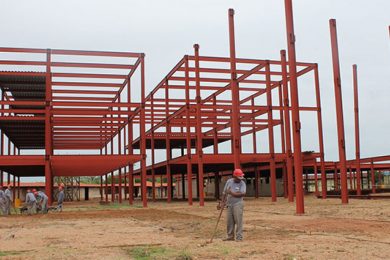 Sesapi assina retomada das obras do novo hospital de Picos nesta segunda (6)