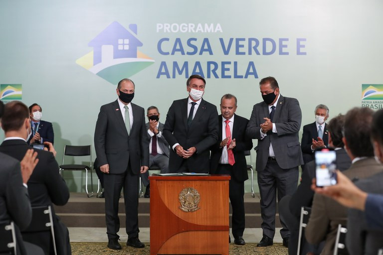 Marinho: redução do custo da Caixa irá permitir construção de 350 mil novas casas