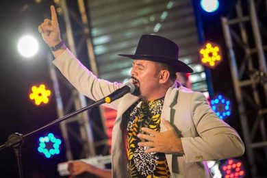 Dudu Rocha realiza Live neste sábado (22) com participação de Tarcísio do Acordeon