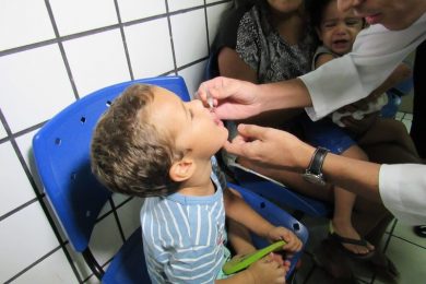 Vacinação contra a Poliomielite vai até 30 de novembro em Picos