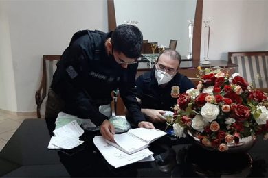 Polícia investiga empresa de locação de veículos e cumpre mandados em Paulistana