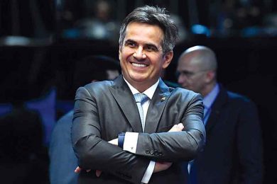 Oposição discute formação de “chapa dos sonhos” do senador Ciro Nogueira