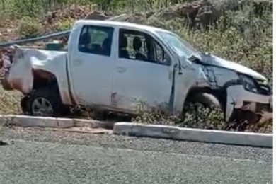 Servidor sofre acidente em veículo da Secretaria de Agricultura de Picos