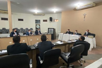 Vereadores aprovam reajuste no salário de servidores efetivos da Câmara Municipal de Picos