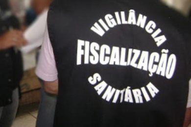 Vigilância Sanitária de Picos notifica estabelecimento por aglomeração de pessoas