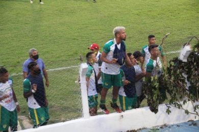 Diretoria da SEP suspende jogadores por discussão com torcedor