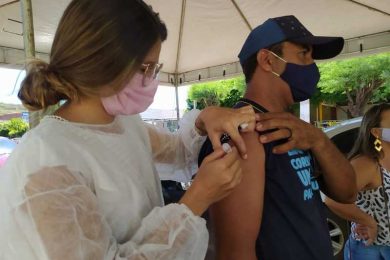 Picos vai vacinar pessoas de 57 anos ou mais nesta quarta-feira