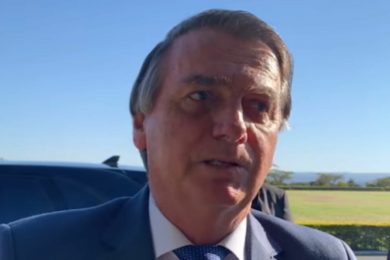 Bolsonaro diz que fundo eleitoral de R$ 5,7 bilhões não será sancionado