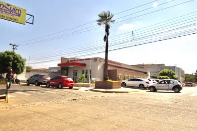 Servidores do Hospital Regional de Picos estão com salários atrasados