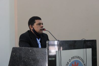 Vereador Gilson Nunes cobra limpeza das margens do Rio Guaribas