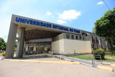 Edital de Processo Seletivo é anunciado pela UESPI; salário de até R$ 4 mil