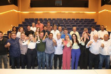 Sílvio Mendes reúne aliados em Teresina e traça estratégias para a pré-campanha